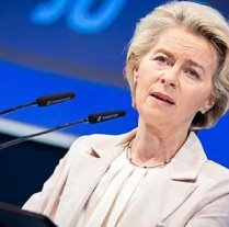 EU odločena odobriti posojilo Ukrajini kljub vetu: Spor z Madžarsko se zaostruje